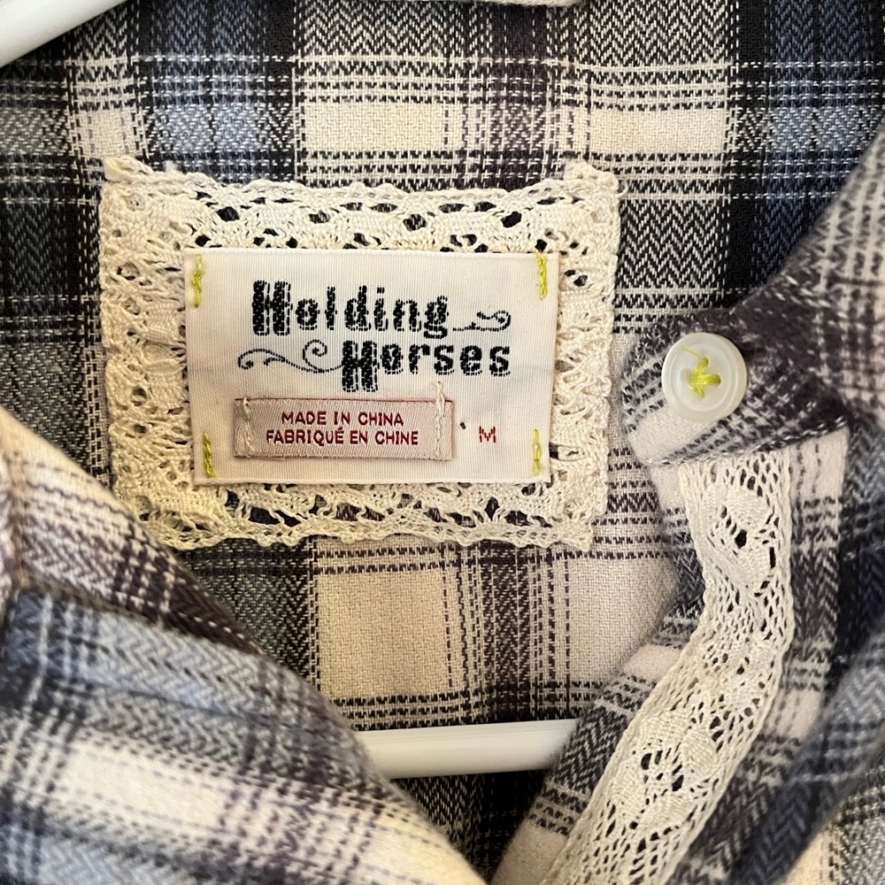 Flannel - Picture 3 of 4